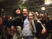 Io con Cristina Martinez e Hollis Queens